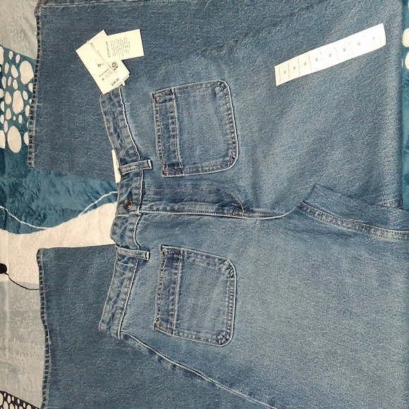 Stylish Blue Wide Jeans - Picture 1 of 3